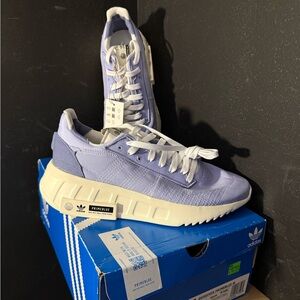 Adidas Geodiver Primeblue Lavender Sneakers